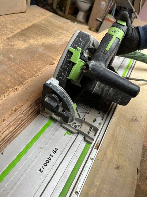 Handyman services North London — Tradie Tom at work